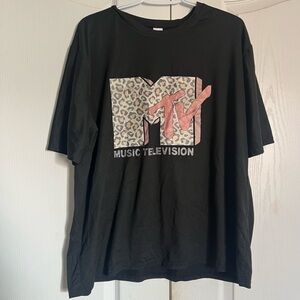 MTV Leopard/Cheetah Black Graphic T-Shirt